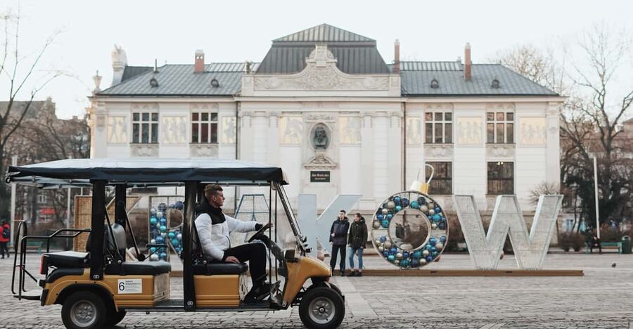 Krakow: City Sightseeing Tour by Golf Cart - Audio guide and driver languages: how it shapes your experience