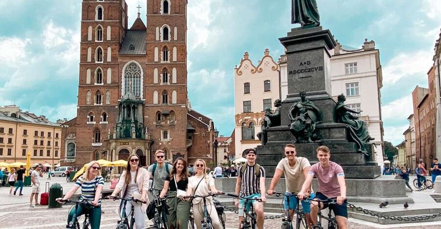 Krakow: Complete Bike tour with all the highlights - Rynek Główny to the UNESCO Old Town, See the Center Without the Stair Stress