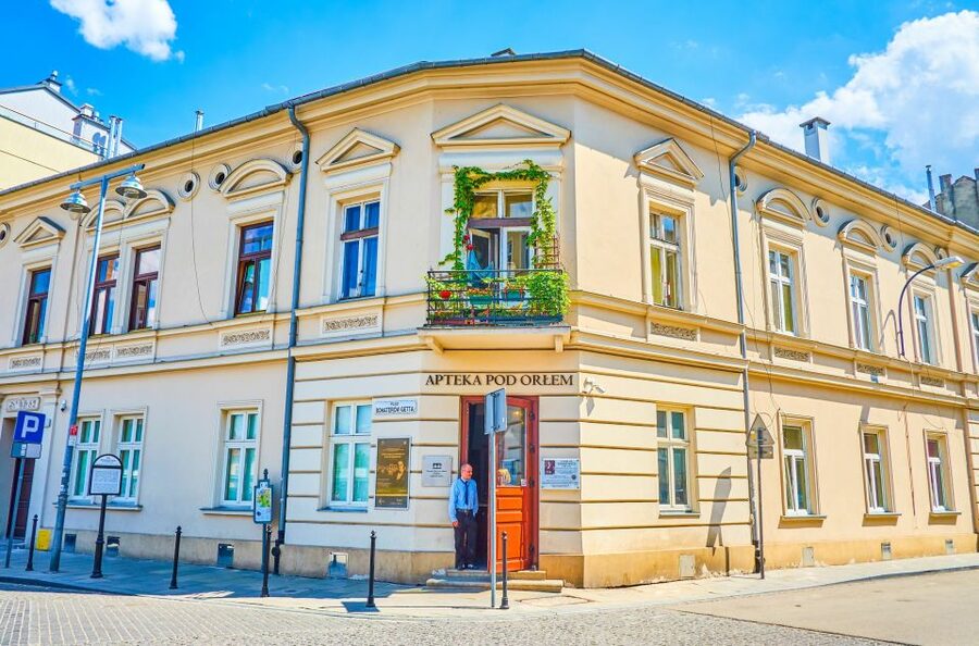 Krakow: Electric Car Sightseeing Tour - Key things to know before you ride