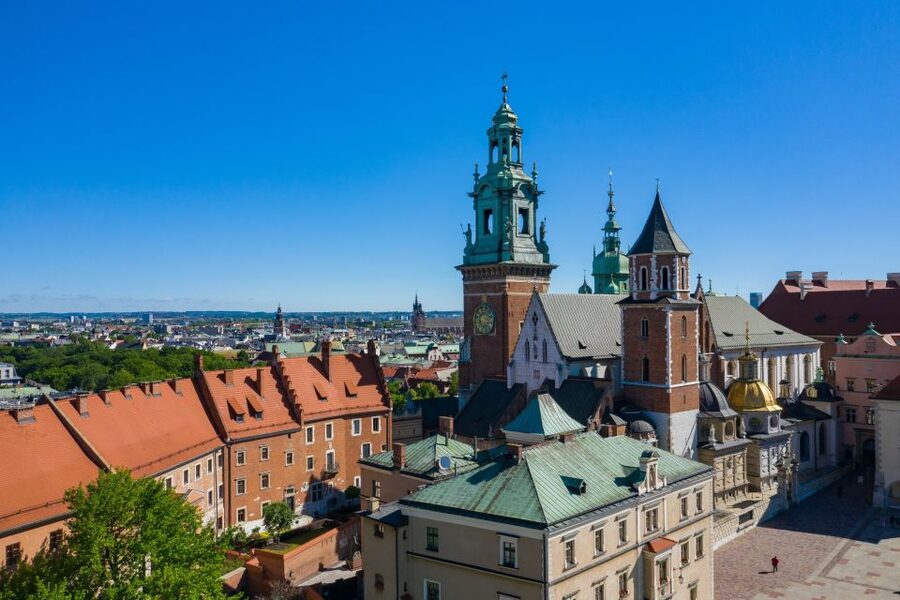 Krakow: Electric Car Sightseeing Tour - Meeting point and what to bring, plus what not to bring