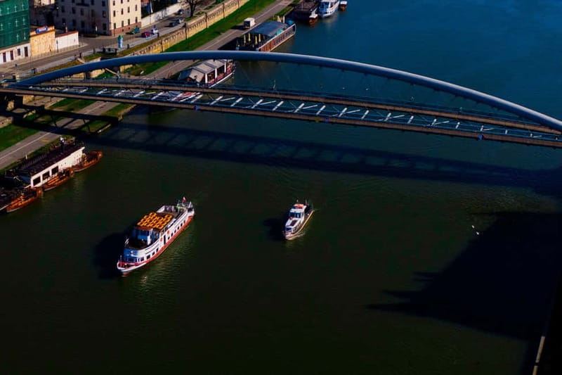 Krakow: Evening or Night Sightseeing Cruise - Night Views From the Water: What This 50-Minute Cruise Really Delivers