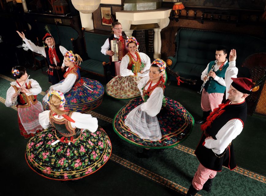 Krakow: Folk Show & 3-Course Dinner at Jama Michalika Café - Three-course Polish dinner: what you’ll likely taste, plus the reality of choice
