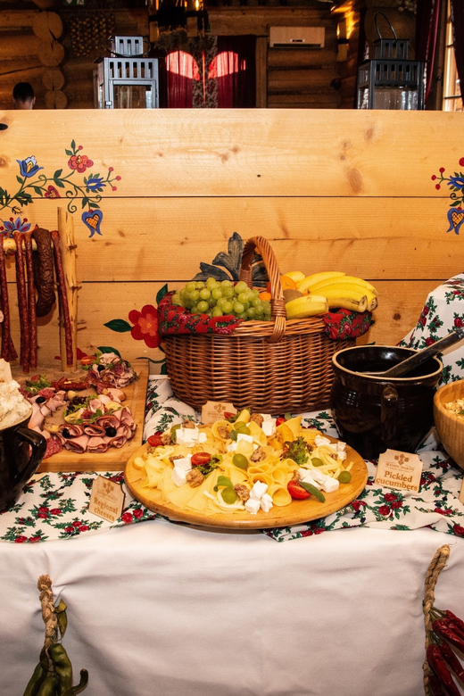 Krakow: Full Traditional Polish Dinner & Folk Show - FAQ