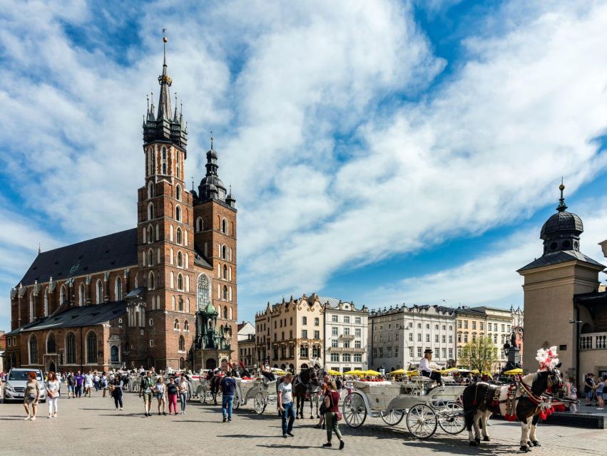 Krakow: Guided Old Town Tour - Price and Value at $67, When a Guide Makes Sense