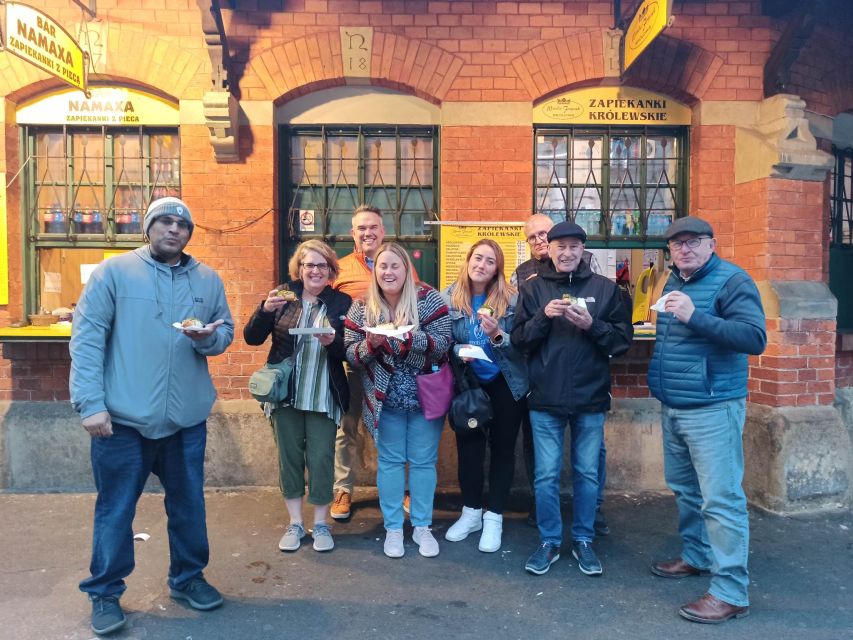 Krakow: Guided Polish Food and Culture Tour with Tastings - Vodka and beer tastings, how the drinking fits the meal