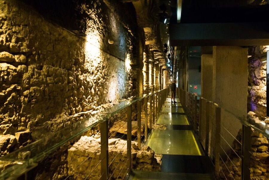Krakow: Guided Tour of Rynek Underground - Where You’re Going: Rynek Underground and the Hidden Krakow Under the Market