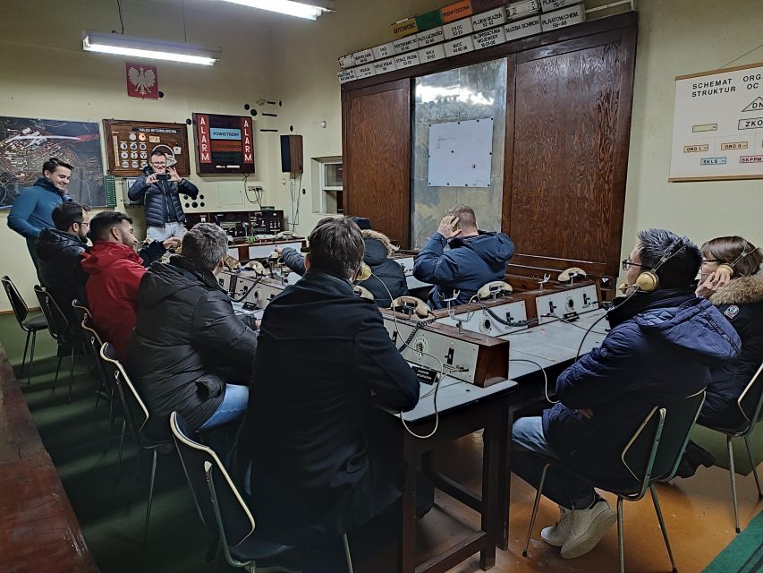 Krakow: Guided Tour to Nowa Huta on Commie Retro Van - Practical tips before you go