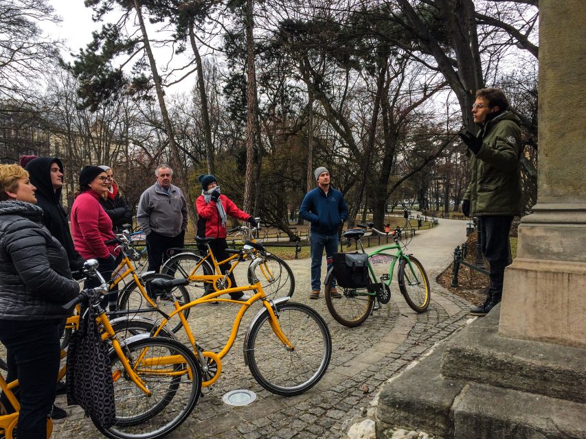 Krakow: Highlights of Krakow Bike Tour - Small Group - Key things that make this Krakow highlight bike tour worth it