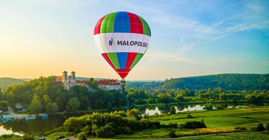 Kraków: Hot Air Balloon Flight with Champagne - What Happens After Landing: Balloon Initiation, Certificate, and Champagne