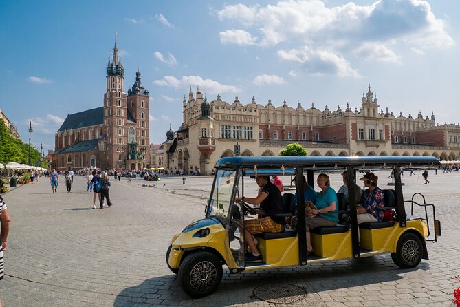 Krakow in One Day: City Tour by Electric Car - Kazimierz Stop: The Neighborhood That Helps You Read Krakow