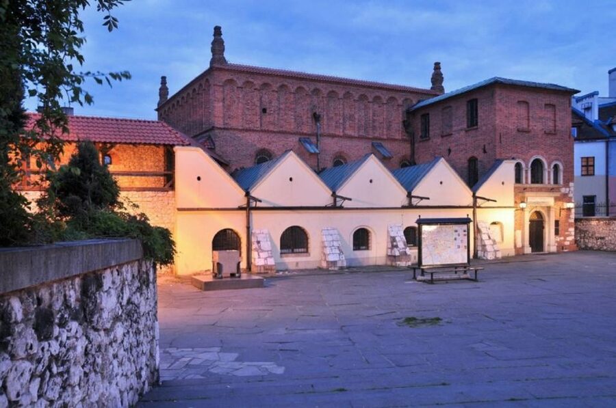 Krakow: Kazimierz Jewish Quarter Walking Tour - Key Highlights You Should Not Skip