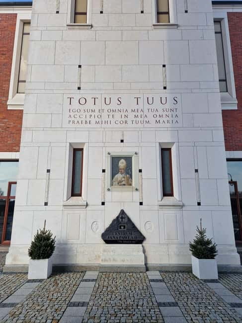 Krakow- Lagiewniki John Paul II Center and Divine Mercy - FAQ