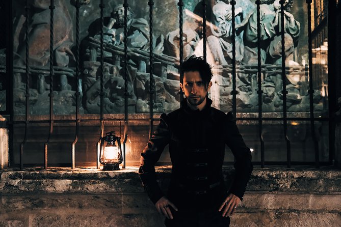 Krakow Night Tour: Ghosts, Vampires and Legends of the Old Town - Enter Through Mariacki Square, Then Let the Night Do the Work