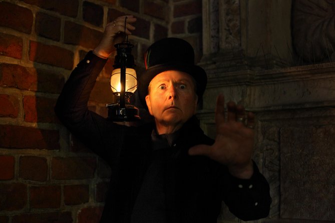Krakow Night Tour: Ghosts, Vampires and Legends of the Old Town - The Main Stretch Around Rynek Glowny: Legends in the Streets