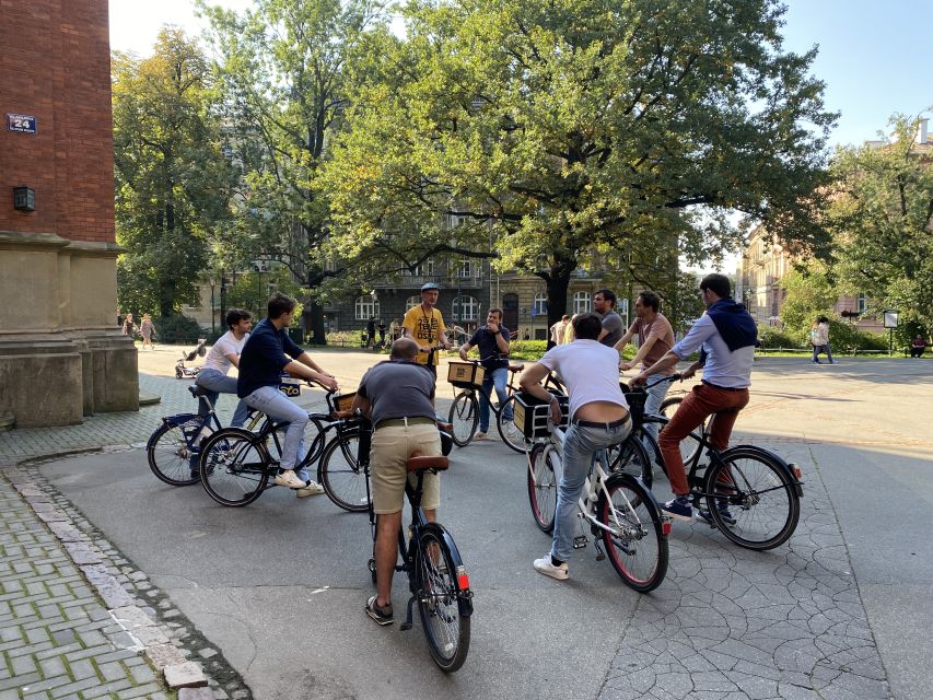 Krakow: Old Town Bike Tour with a Guide - Weather Rules: What Happens If Krakow Is Wet