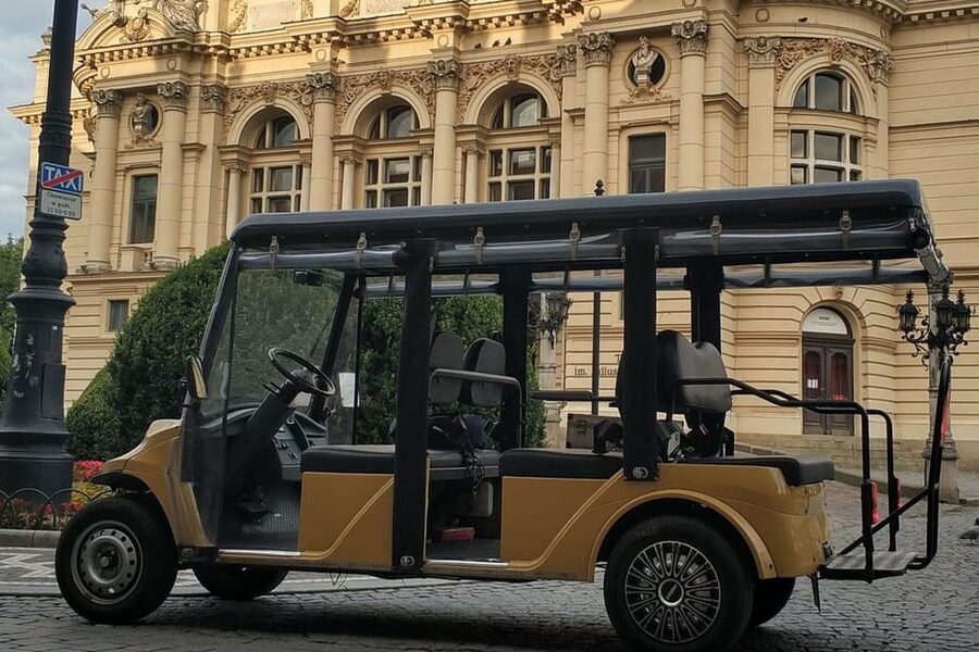 Krakow: Old Town City Tour in a Golf Cart - A Heated Golf Cart Loop That Keeps Krakow Easy