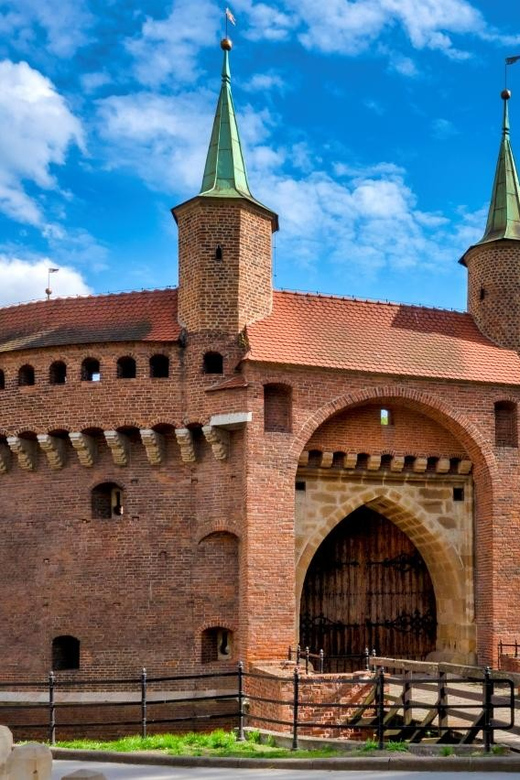 Krakow: Old Town City Tour in a Golf Cart - Wawel From the Route: Big Views, Low Effort