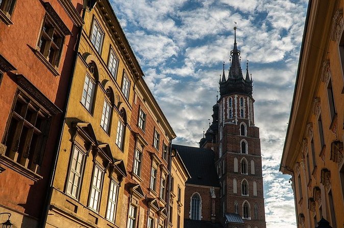 Krakow Private Tour By Walk & Car - Nowa Huta: the communist-era plan you can still walk through