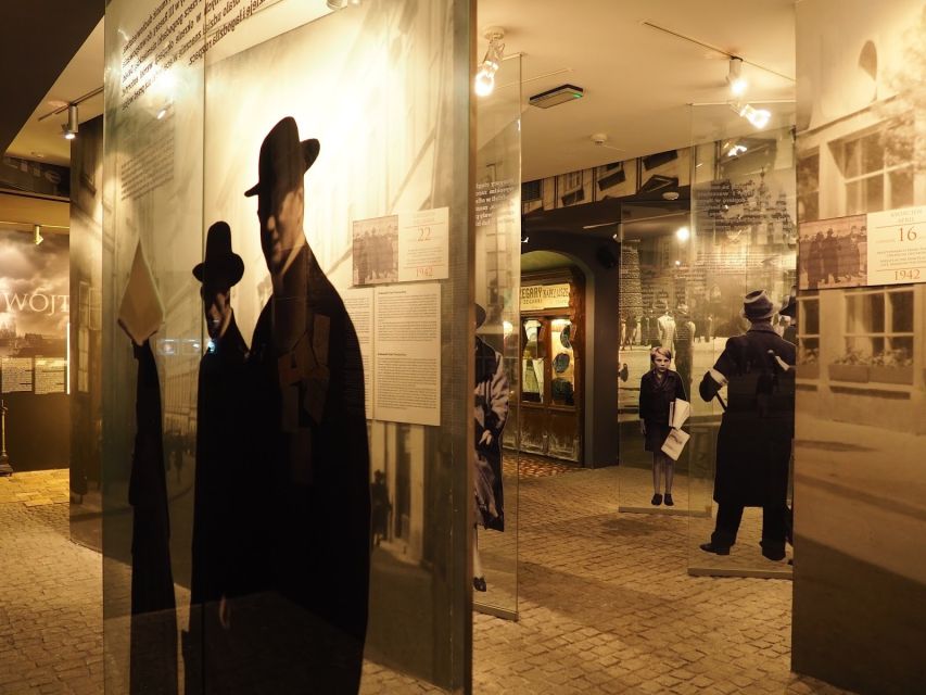 Krakow: Schindler's Factory Expert GuidedTour with Skip-line - Key things you will notice on this tour