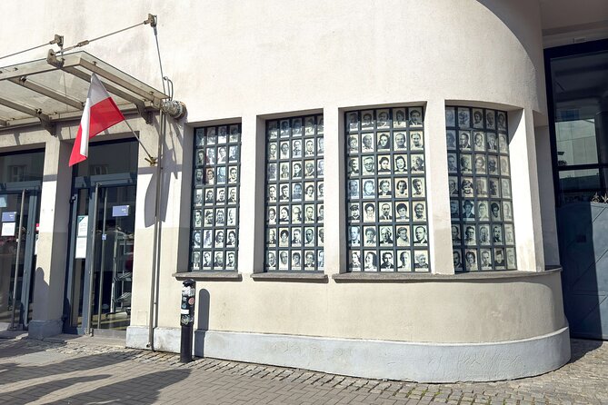 Krakow: Schindler's Factory & Ghetto Guided Tour - The 3-hour reality: how the timing shapes what you’ll get