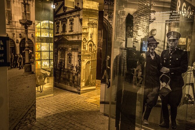 Krakow: Schindler’s Factory Guided Tour with Ticket - The 90-Minute Flow Inside the Museum
