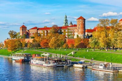 Krakow Small Group Tour from Warsaw with Lunch, Schindler’s Factory included