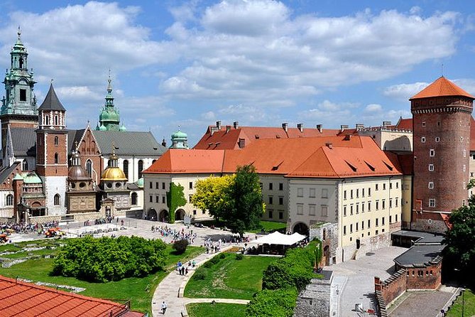 Krakow Small Group Tour from Warsaw with Lunch, Schindler's Factory included - Wawel Cathedral and the Royal Castle: what’s included, what’s not