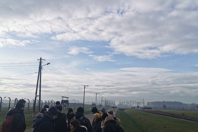 Krakow to Auschwitz Birkenau Guided Tour with Transfer and Ticket - The Return to Krakow: A Short Pause Beats a Full Rushing