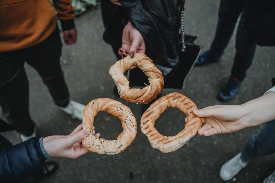 Krakow: Traditional Polish Food and Drinks Tasting Tour - Starting in Krakow’s Old Town, with the right kind of hunger
