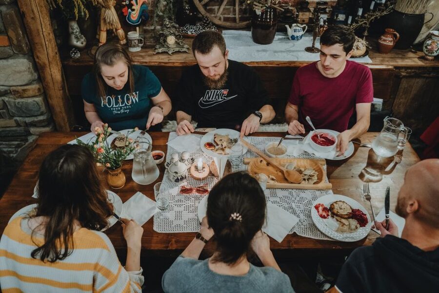 Krakow: Traditional Polish Food and Drinks Tasting Tour - Your full Polish lunch or dinner: starter, soup, then a second course