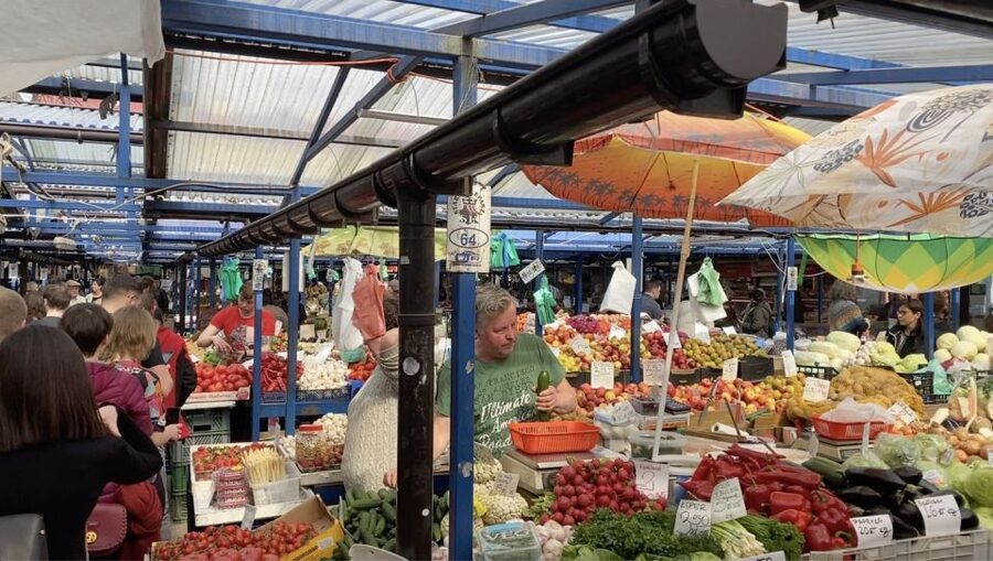 Krakow: Traditional Street Food Walking Tour - Pierogi, Zapiekanka, and Obwarzanek: The Big Three You Taste on This Walk