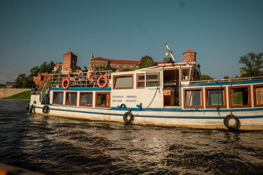 Krakow: Vistula River Panoramic Boat Tour ️ - My booking take: should you book the Kapitan Victor Vistula cruise?