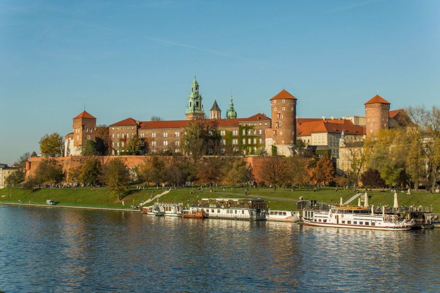 Krakow: Wawel Castle, Cathedral, Rynek Underground & Lunch - Why Wawel Makes Krakow Feel Like the Capital It Once Was