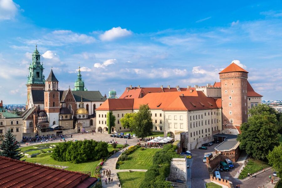 Krakow: Wawel Castle, Cathedral, Rynek Underground & Lunch - Wawel Cathedral and the Sigismund Bell for Good Luck