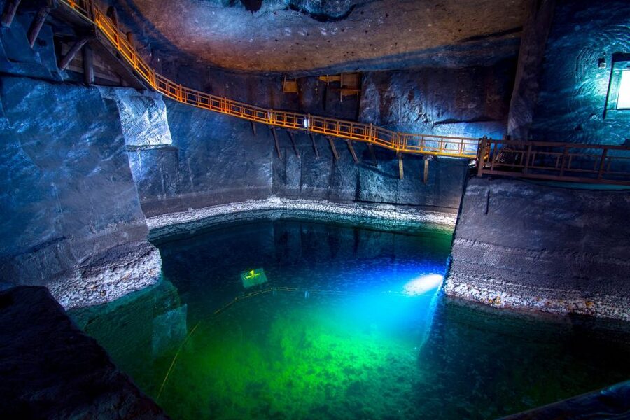 Krakow: Wieliczka Salt Mine Fast-Track Ticket & Guided Tour - What to bring, what not to bring