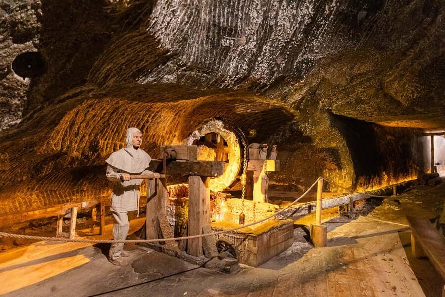 Krakow: Wieliczka Salt Mine Guided Tour - Who should book this guided mine tour, and who should skip it