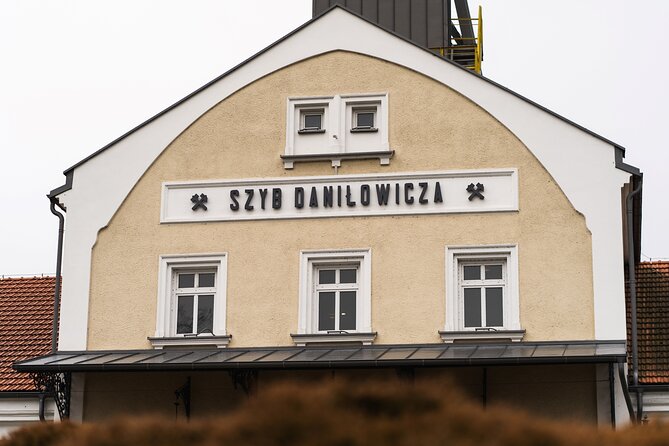 Krakow: Wieliczka Salt Mine Guided Tour with Pick-up options - Timing, Pace, and Fitness: Who This Tour Works For