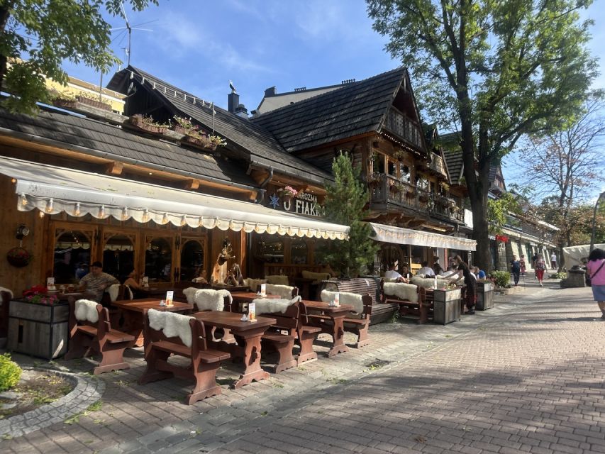 Krakow: Zakopane and Chochołowskie Bath Full Day Trip - Krakow to the Tatras: How the Day Actually Flows