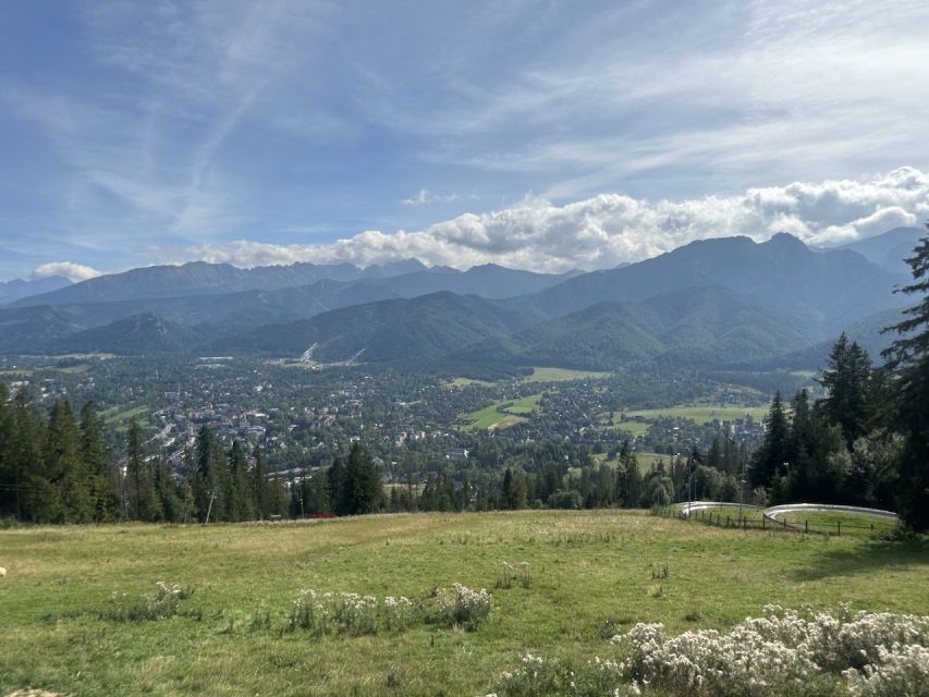 Krakow: Zakopane and Chochołowskie Bath Full Day Trip - Cheese, Cranberry Jam, and Optional Vodka: Quick Tastings Done Right