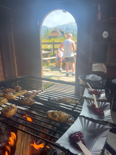 KRAKOW ZAKOPANE TOUR CABLE CAR THERMAL BATHS & HOTEL PICKUP - Small-group comfort, van rides, and why expectations matter