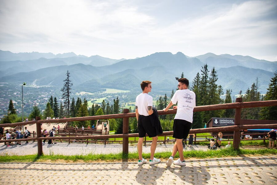 Krakow: Zakopane Tour with Cable Car, Tasting & Hotel Pickup - Zakopane free time (3.5 hours) and how to make it feel like your day