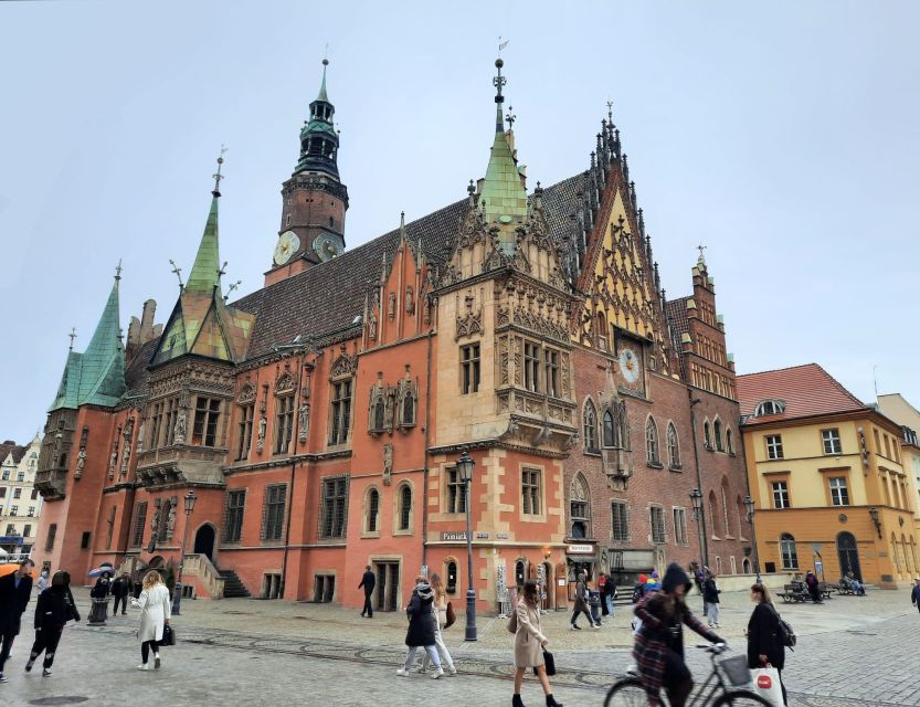 Legends of Old Town 1 Hour Walking Tour in Wroclaw (English) - Price and value for a $19, English-guided walk