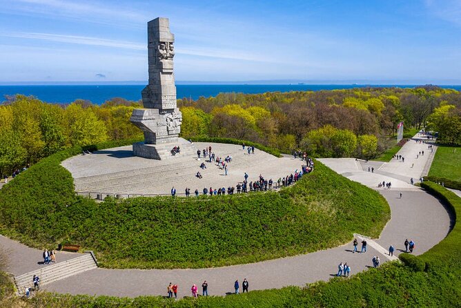 Malbork Castle and Westerplatte Tour with Lunch - Westerplatte: The WWII Starting Point in a Focused One-Hour Visit