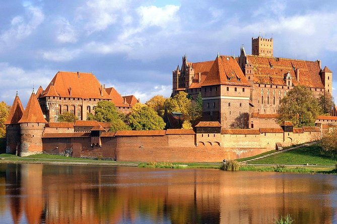Malbork Castle Private Tour from Gdansk - Entering Muzeum Zamkowe w Malborku: what you’re really seeing