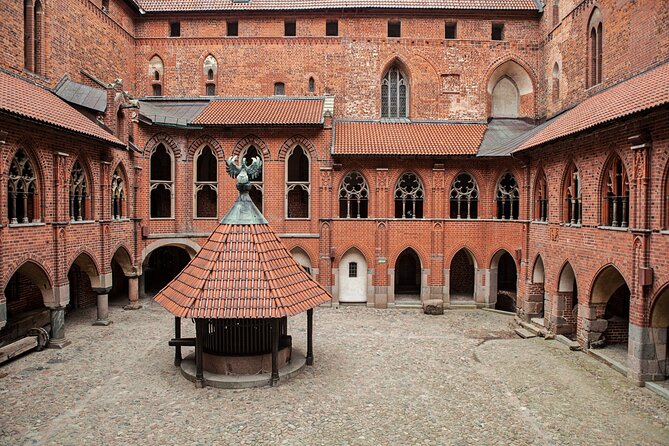 Malbork Castle Tour: 6-Hour Private Tour to The Largest Castle in The World - Practical tips that can save your day