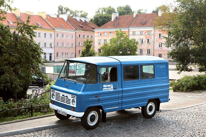 Must-do sites in Warsaw: retro car private tour with hotel pickup - Gnojna Góra: A Small Detour With Big Perspective