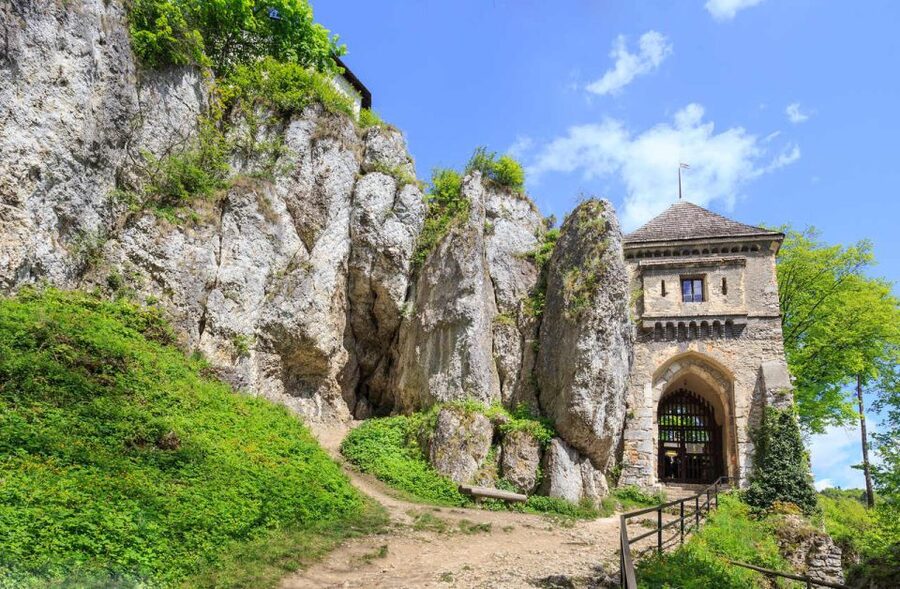 Ojcow National Park: Full-Day Trip from Krakow - The wood-and-rock walk to Krakow Gate