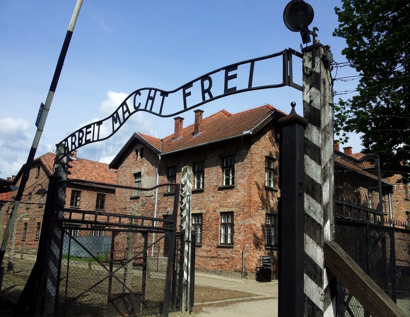 Oswiecim: Auschwitz-Birkenau Skip-the-Line Entry Tickets - Skip-the-Line Timing at Auschwitz-Birkenau: What It Really Buys You