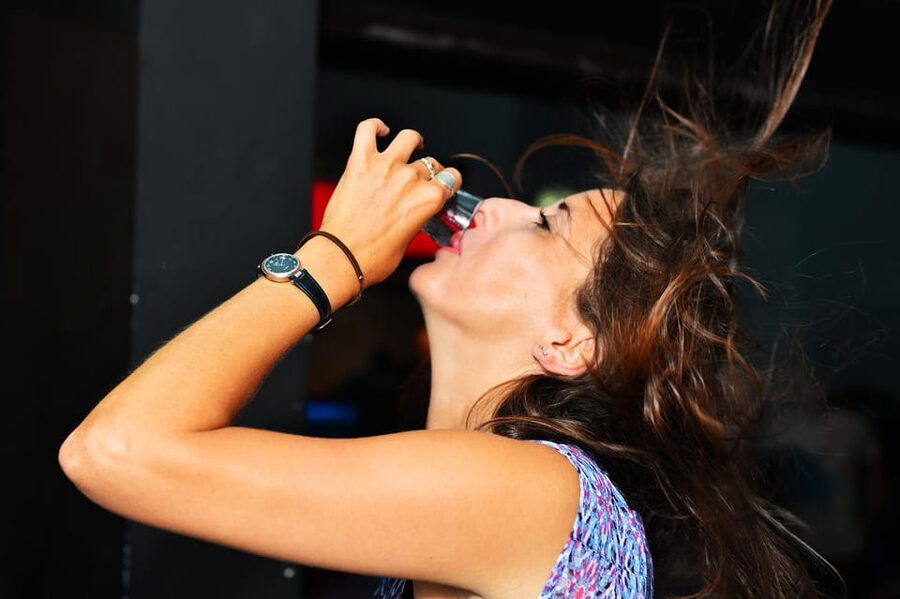 Poznan: Pub Crawl with Free Club Entry - Starting at Stary Rynek City Hall, What to Expect at 21:00