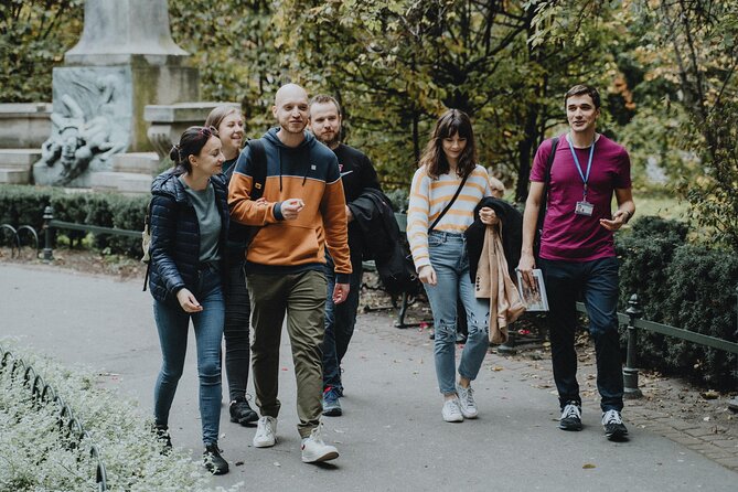 Private Tour of Krakow Old Town and Jewish Quarter in one walk - Price and value: how $200.83 per group really plays out